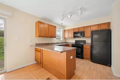 1426 Willow Brook Cove, Saint Louis, MO 63146 - Photo 12