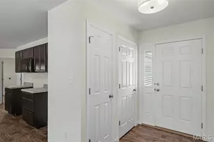 204 Cynthia Dr, Truesdale, MO 63380 - Photo 2