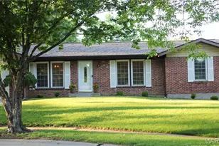 9923 Regalton Ct, Unincorporated, MO 63123 - Photo 4