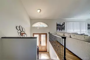 4717 Langwood Ct, Saint Louis, MO 63129 - Photo 2