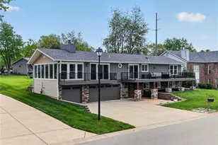 8 Guyenne Dr, Lake Saint Louis, MO 63367 - Photo 54