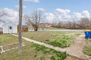 918 Elm St, De Soto, MO 63020 - Photo 4