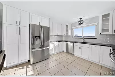 5646 Dove Meadow Lane, Saint Louis, MO 63129 - Photo 16