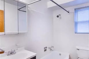 8124-8130 Roxburgh Dr, Saint Louis, MO 63105 - Photo 54