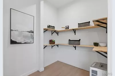 4140 Burgen Avenue, Saint Louis, MO 63116 - Photo 30