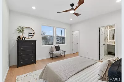 4140 Burgen Avenue, Saint Louis, MO 63116 - Photo 46