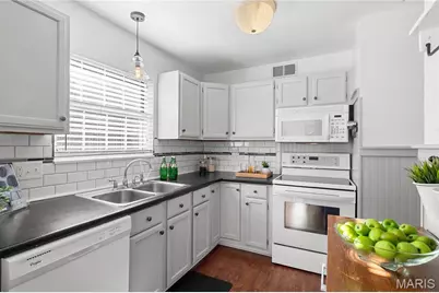 13453 Coliseum Drive #E, Chesterfield, MO 63017 - Photo 10