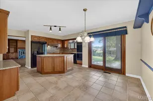 9448 Firebush Dr, Saint Louis, MO 63126 - Photo 18