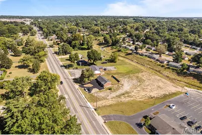 10236 Halls Ferry Road, Riverview, MO 63136 - Photo 12