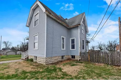 24 S Walnut Street, Perryville, MO 63775 - Photo 32