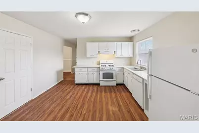 4451 Rhine Drive, Florissant, MO 63033 - Photo 16