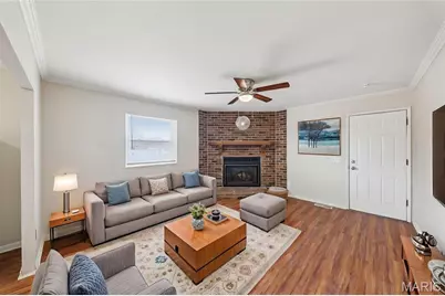 4451 Rhine Drive, Florissant, MO 63033 - Photo 6