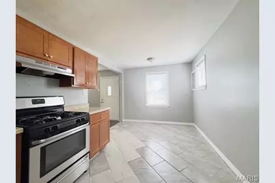 4053 Jane Avenue, Saint Ann, MO 63074 - Photo 4