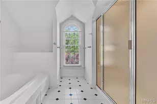 25 Fair Oaks Dr, Saint Louis, MO 63124 - Photo 50