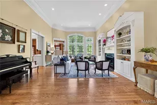 25 Fair Oaks Dr, Saint Louis, MO 63124 - Photo 16