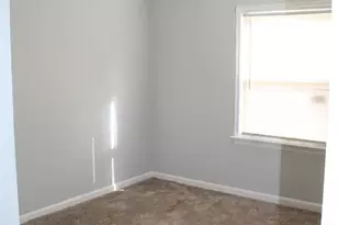 1501 Akron Dr, Saint Louis, MO 63137 - Photo 10