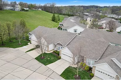 12 N Trumbull Circle #31B, Saint Charles, MO 63301 - Photo 36