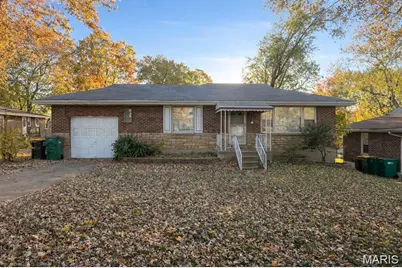 1100 Ashford Drive, Saint Louis, MO 63137 - Photo 1