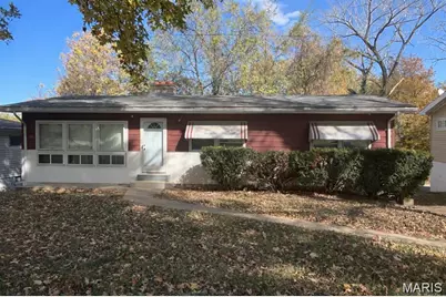 1212 Weleba Avenue, Saint Louis, MO 63121 - Photo 1