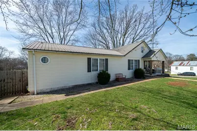 107 Center Street, Crocker, MO 65452 - Photo 2