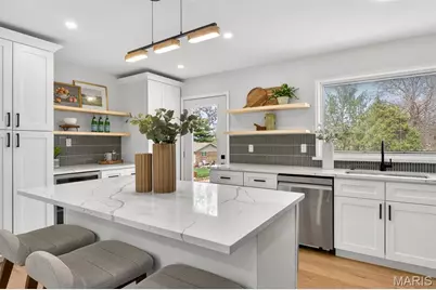 13237 Fairoyal Drive, Des Peres, MO 63131 - Photo 20