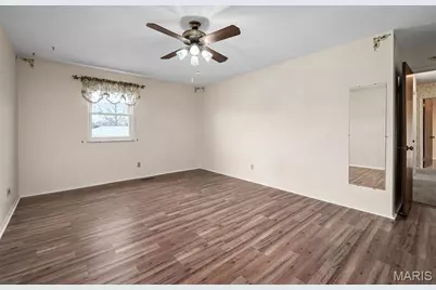 9542 General Lee Drive, Saint Louis, MO 63126 - Photo 18