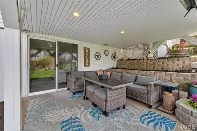 947 Bellestri Drive, Ballwin, MO 63021 - Photo 34