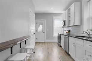 4212 Castleman Ave, Saint Louis, MO 63110 - Photo 16