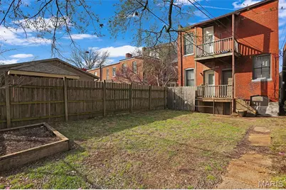 4212 Castleman Avenue, Saint Louis, MO 63110 - Photo 34