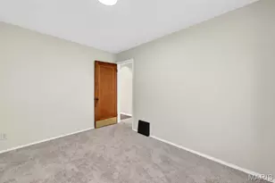 520 Ruthland Dr, Saint Louis, MO 63125 - Photo 14