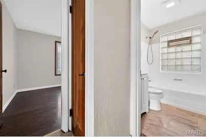 520 Ruthland Drive, Saint Louis, MO 63125 - Photo 16