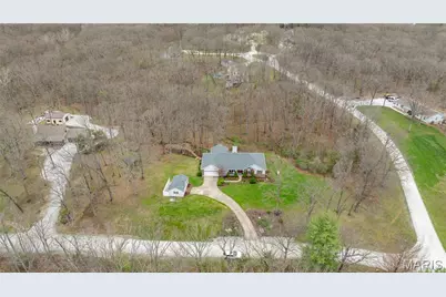 9 W Hampton Court, Foristell, MO 63348 - Photo 6