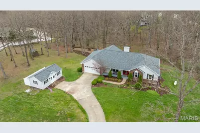 9 W Hampton Court, Foristell, MO 63348 - Photo 4