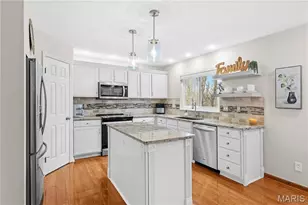 9 W Hampton Ct, Foristell, MO 63348 - Photo 16