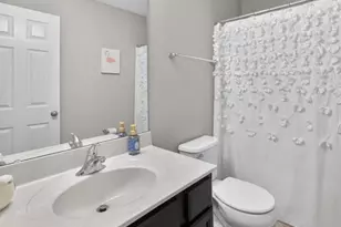 424 Wilmer Meadow Dr, Wentzville, MO 63385 - Photo 24