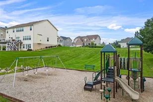 424 Wilmer Meadow Dr, Wentzville, MO 63385 - Photo 38