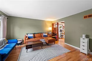5556 Arthur Ave, Saint Louis, MO 63139 - Photo 2
