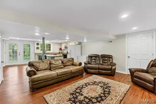 9 Middlebury Ln, Chesterfield, MO 63017 - Photo 24