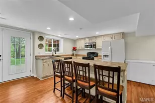 9 Middlebury Ln, Chesterfield, MO 63017 - Photo 28