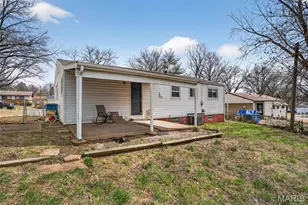 10507 Tate Dr, Saint Louis, MO 63136 - Photo 8