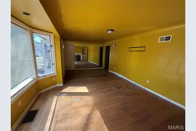 1007 Hutton Place, Ferguson, MO 63135 - Photo 4