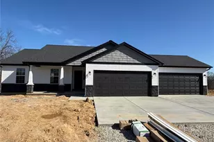 17620 Hwy F, Bowling Green, MO 63334 - Photo 1