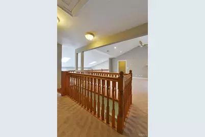 8940 Ladue Road, Ladue, MO 63124 - Photo 38