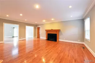 8940 Ladue Rd, Ladue, MO 63124 - Photo 8