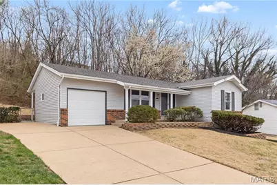 1251 Green Knoll Drive, Fenton, MO 63026 - Photo 2