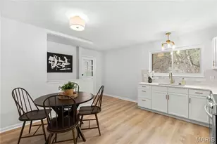 1251 Green Knoll Dr, Fenton, MO 63026 - Photo 8