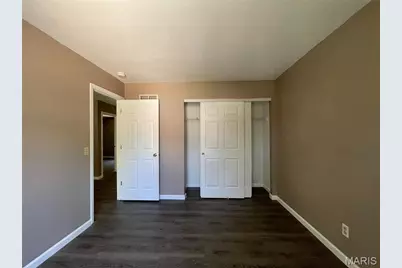 636 Canary Estates Drive, Ballwin, MO 63021 - Photo 12