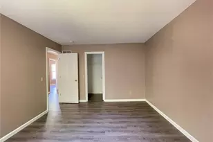 636 Canary Estates Dr, Ballwin, MO 63021 - Photo 14