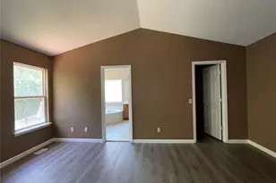 636 Canary Estates Dr, Ballwin, MO 63021 - Photo 32