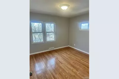 10042 Lilac Avenue, Riverview, MO 63137 - Photo 4